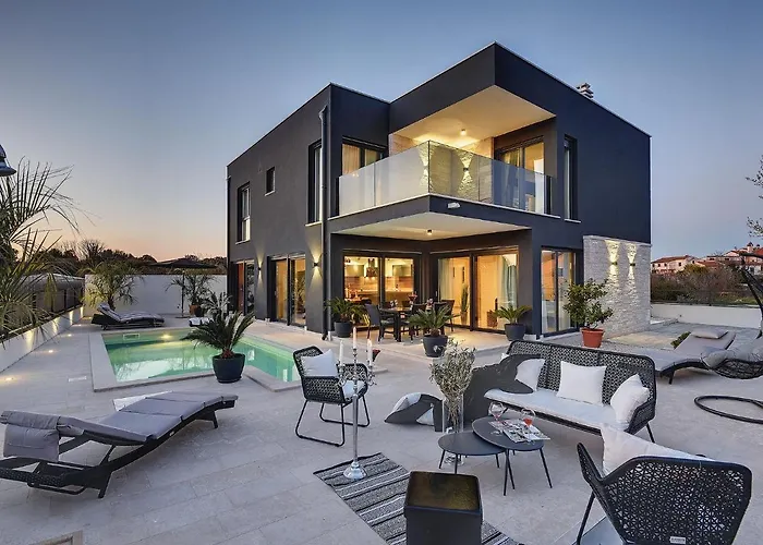 Luxurious Villa In Rovinj With Pool